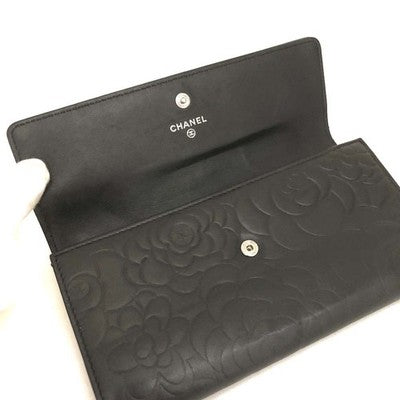 Chanel Camellia CC Logo Lambskin Long Bifold Wallet Black