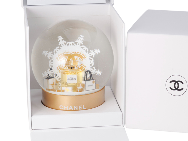 Chanel No. 5 glass snow globe-18347655452