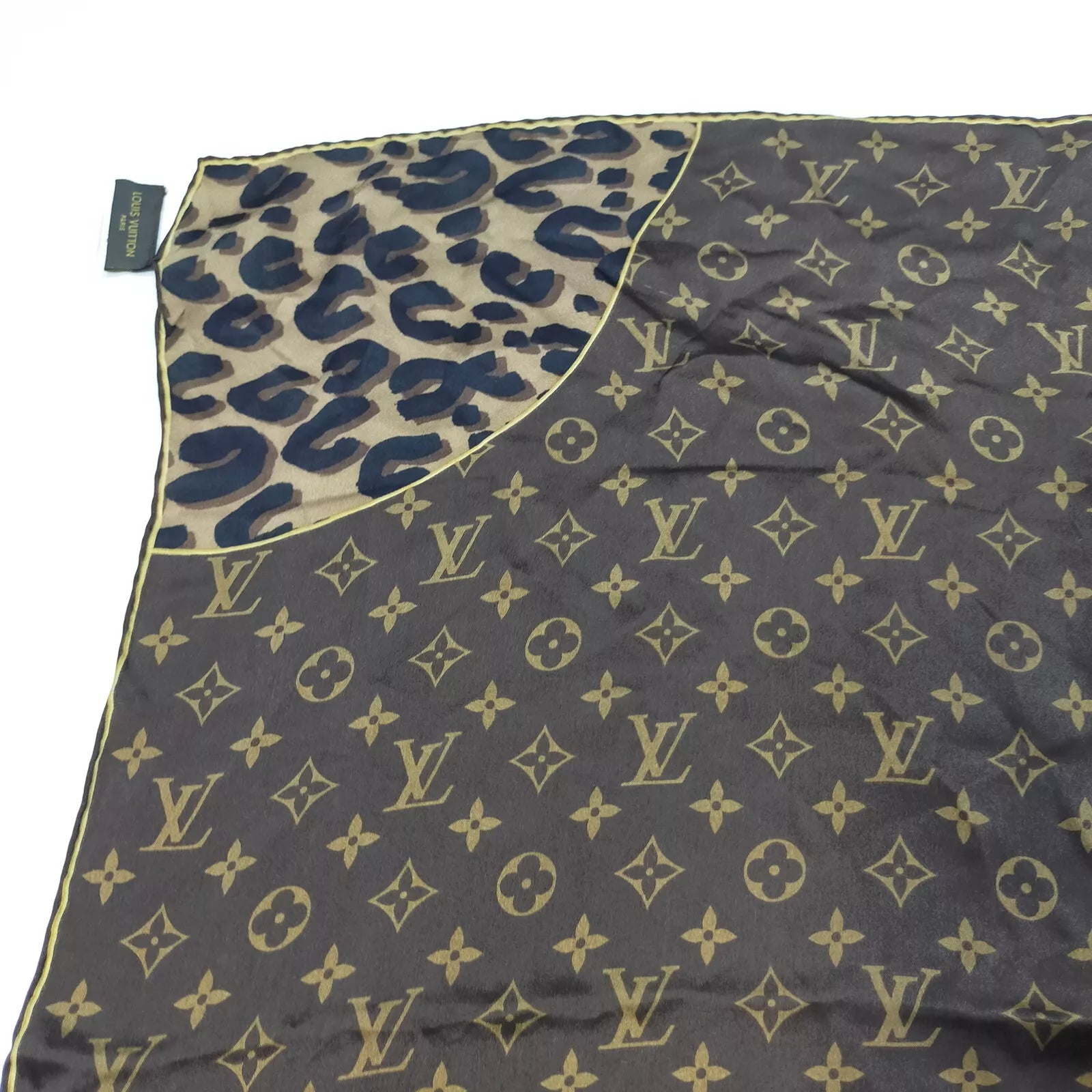 Louis Vuitton Monogram Leopard Print Silk Scarf