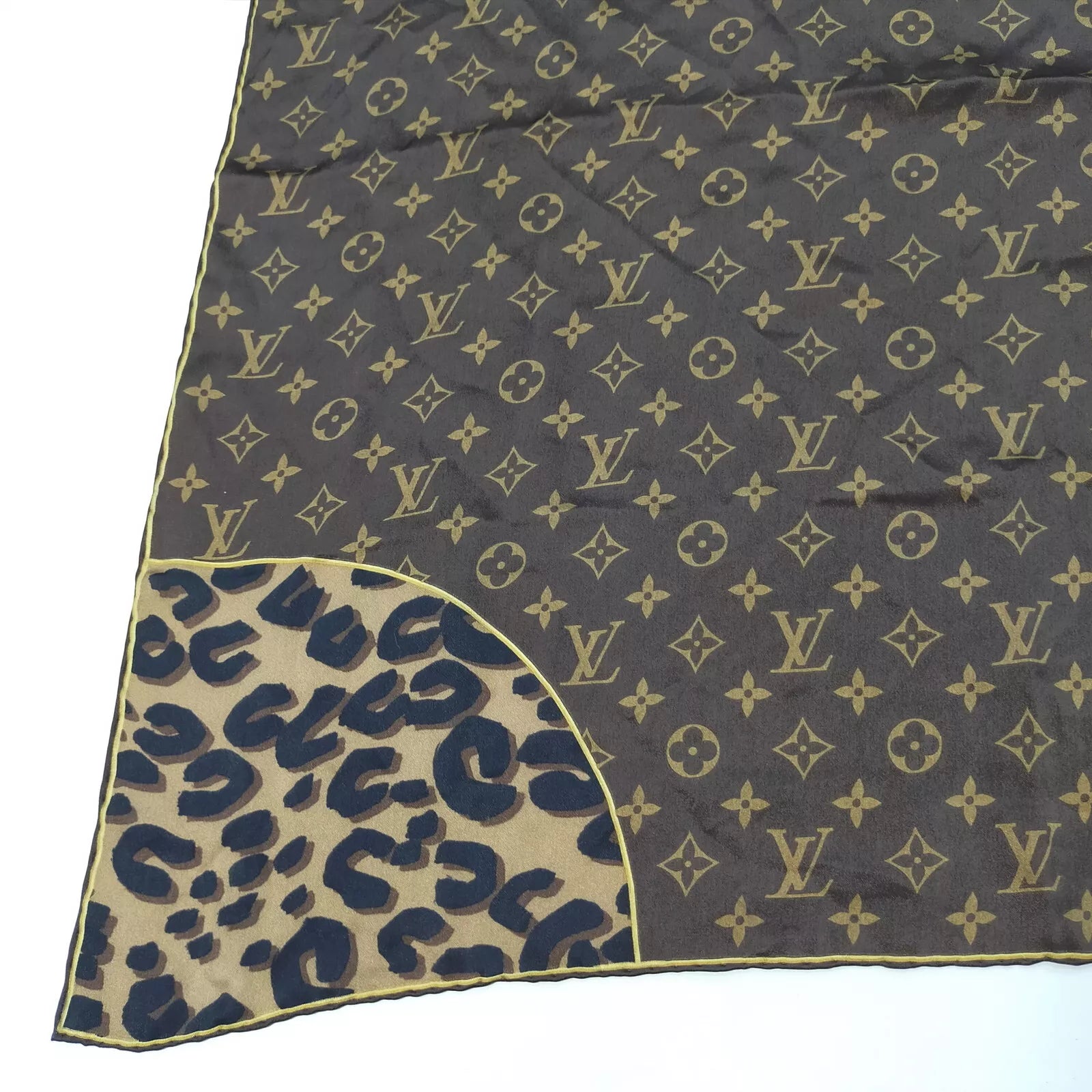 Louis Vuitton Monogram Leopard Print Silk Scarf